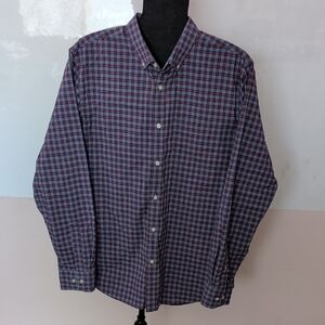 Banana Republic Men's Plaid Shirt - Red and Blue